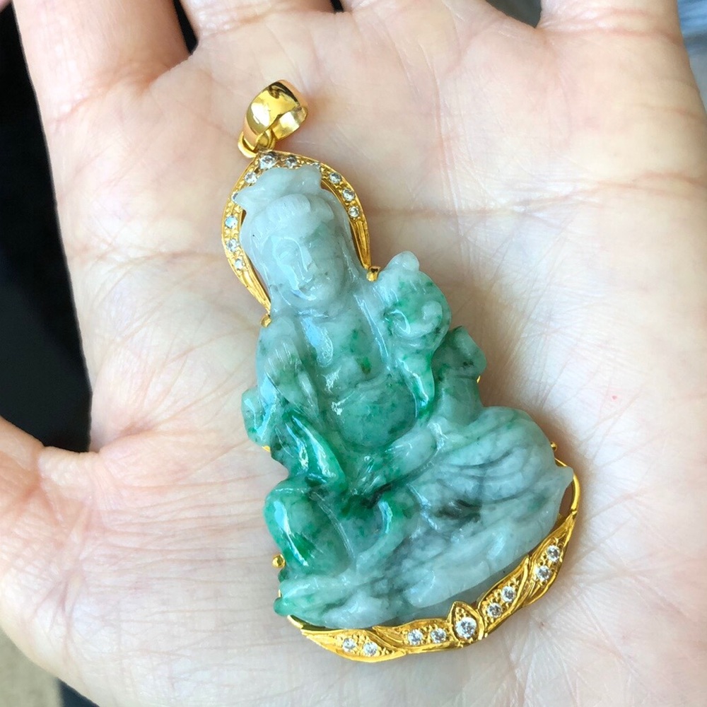 14K Real Gold Quan/Kwan Yin Buddha Jade Pendant